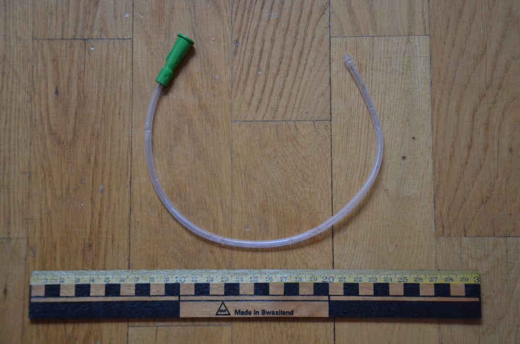 Photo showing a straight catheter