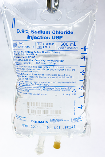 Photo showing 0.9% Sodium Chloride in 500 mL bag