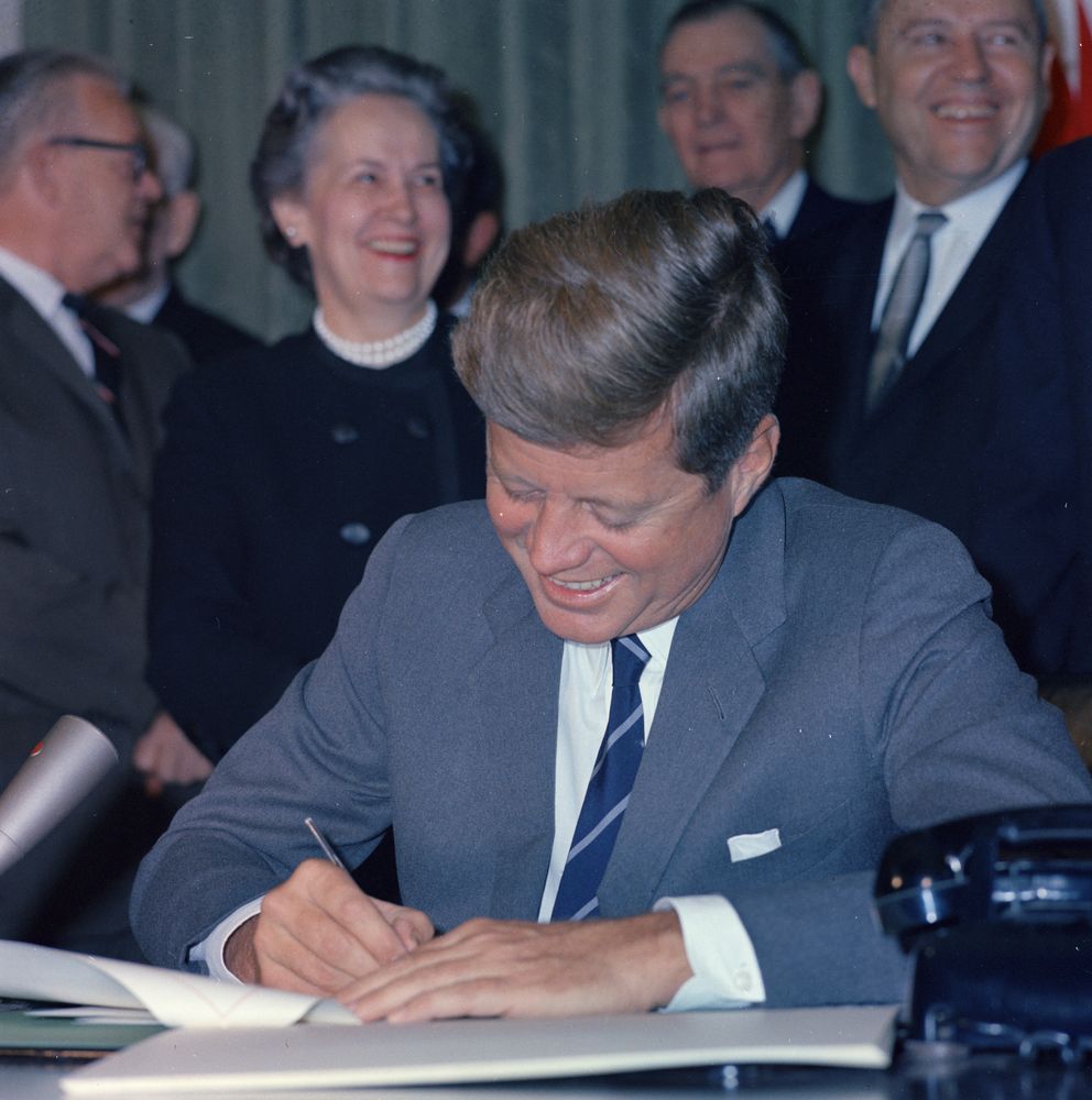 Photo of President John F. Kennedy Signing the Community Mental Health Act