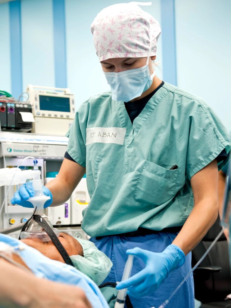 Image showing medical personnel administrating general anesthesia to a patient