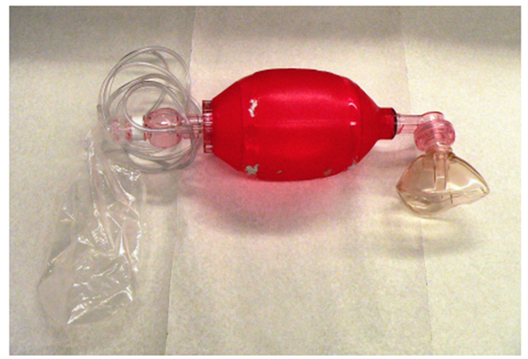 Self inflating bag valve mask